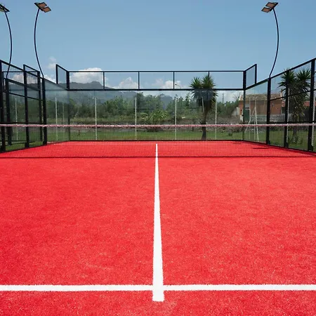 אתר נופש Villaggio Alkantara 3*