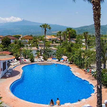 Semesteranläggning (resort) Villaggio Alkantara 3*