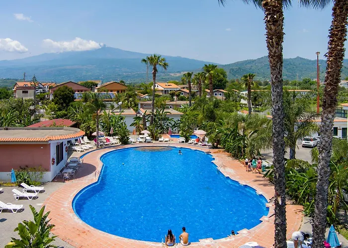 리조트 Villaggio Alkantara 3*